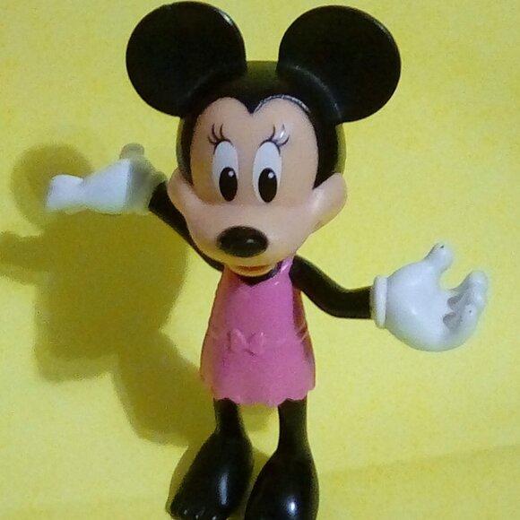 Disney Minnie mouse pajamas 24m & doll - Picture 7 of 8